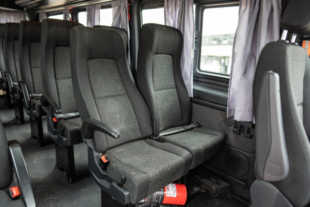 Mercedes-Benz SPRINTER 517 CDI MINIBUS — foto 9